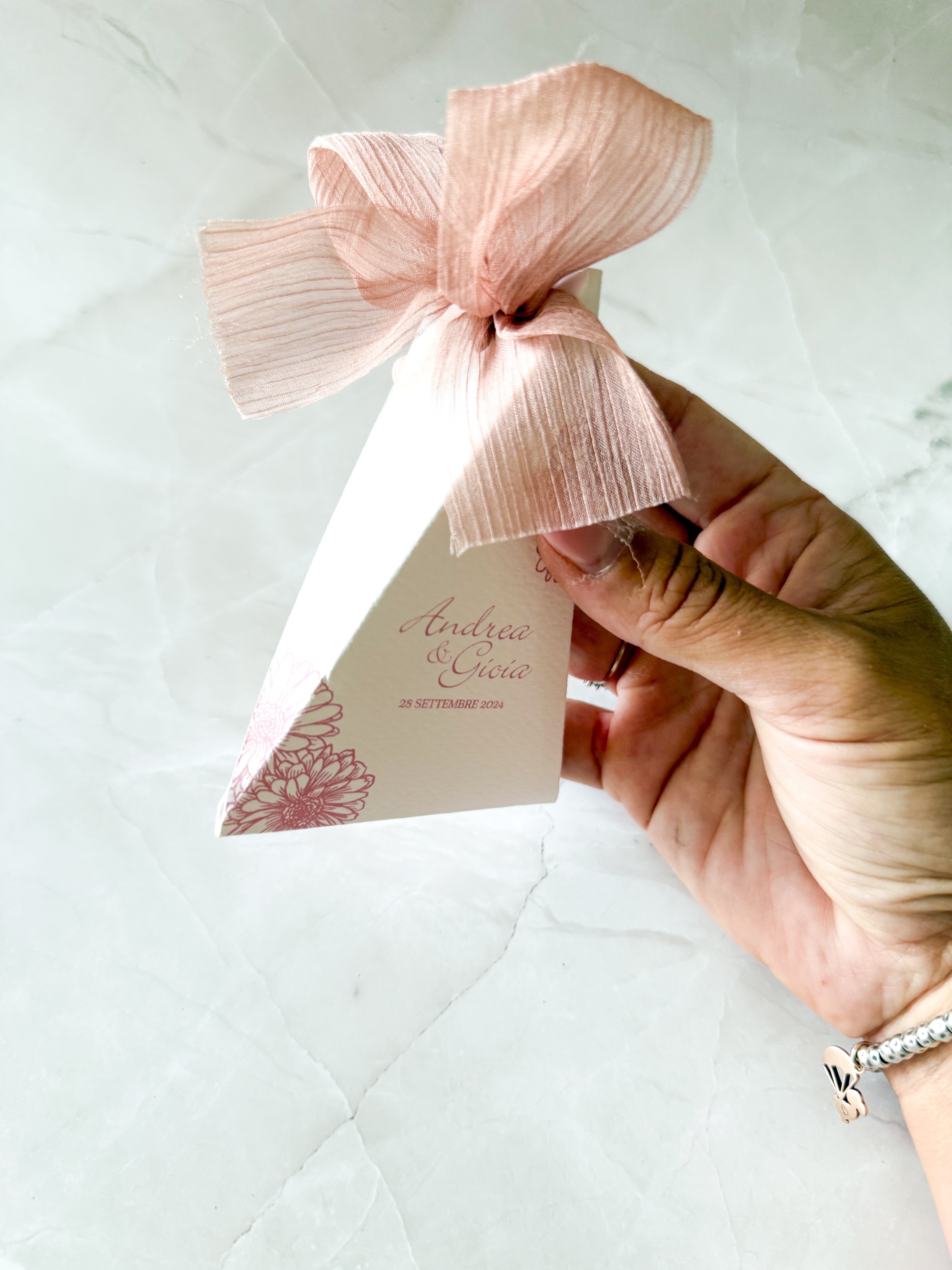Scatola confetti Triangolo “dolce intesa”