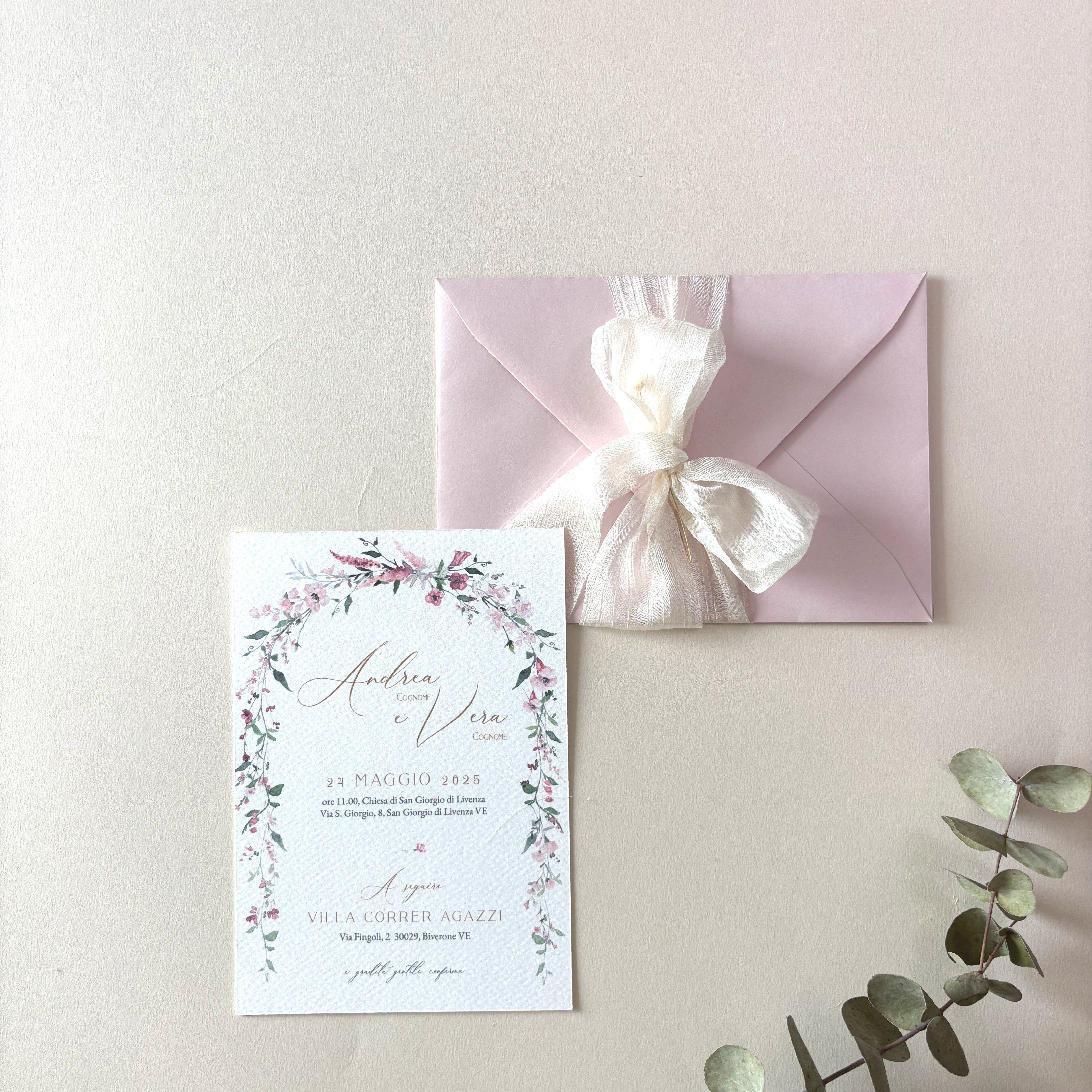 Partecipazioni Essentially Bloom