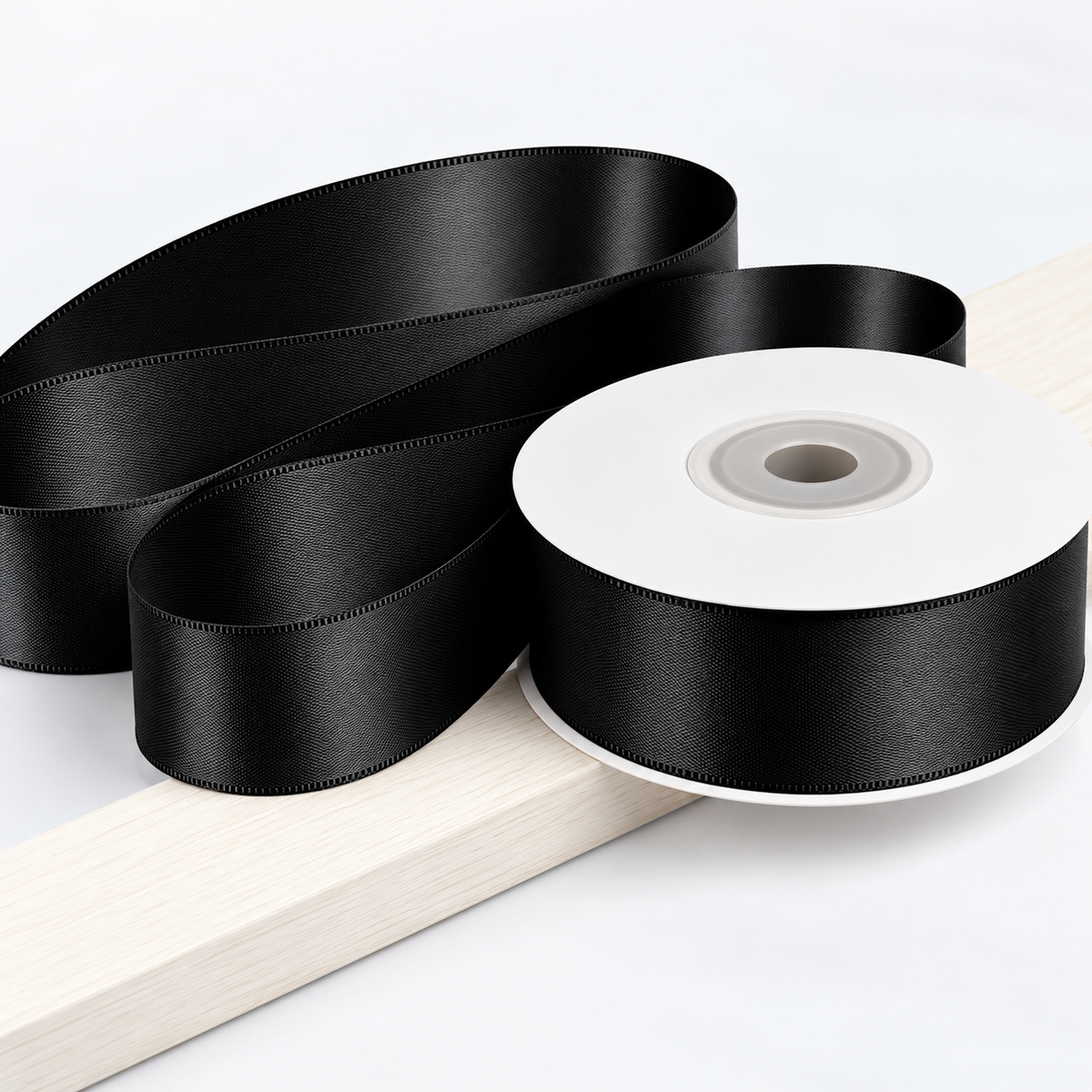 Nastro in raso Nero – 25 mm x 91 m – White Blossom