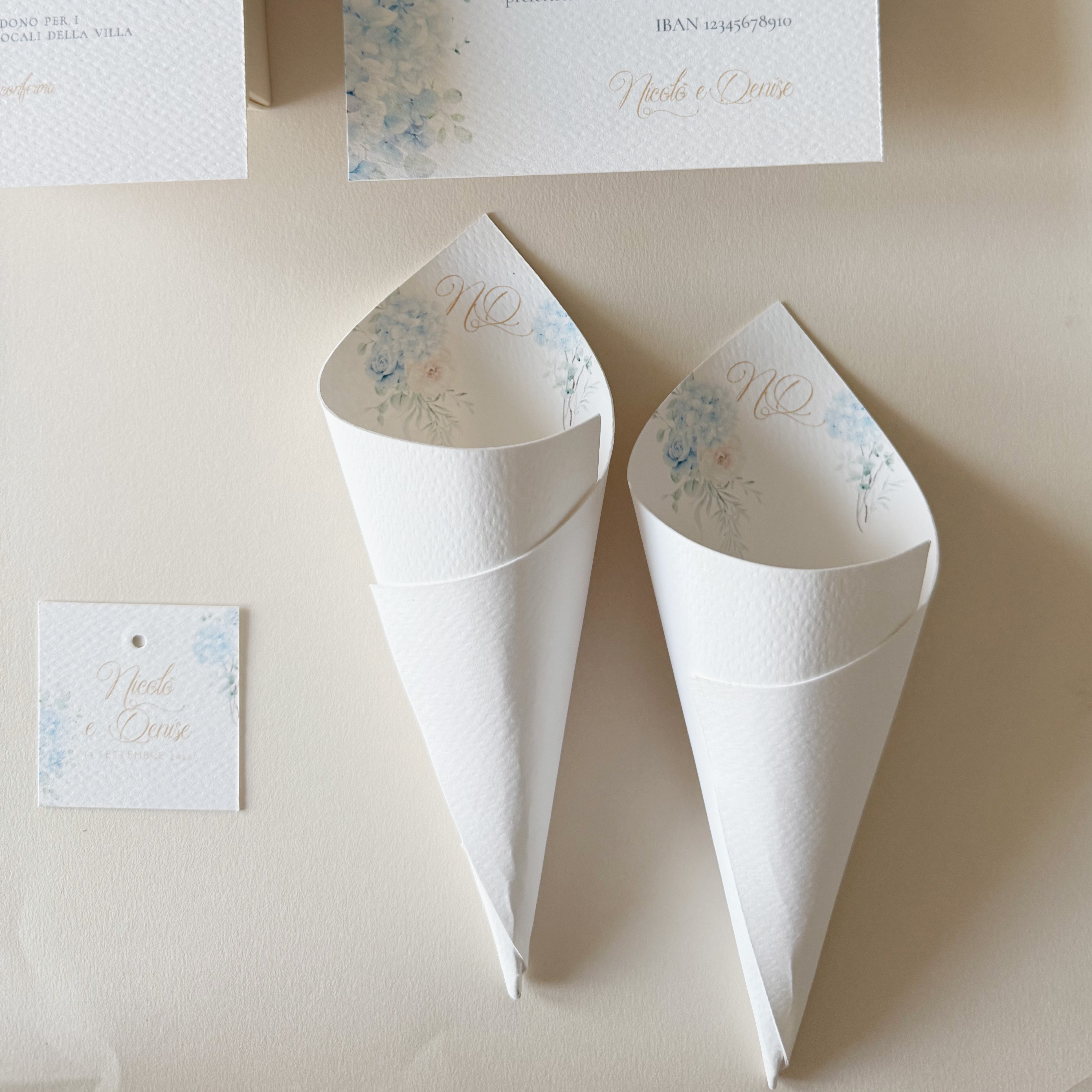 Coni riso/petali Essentially Serenity