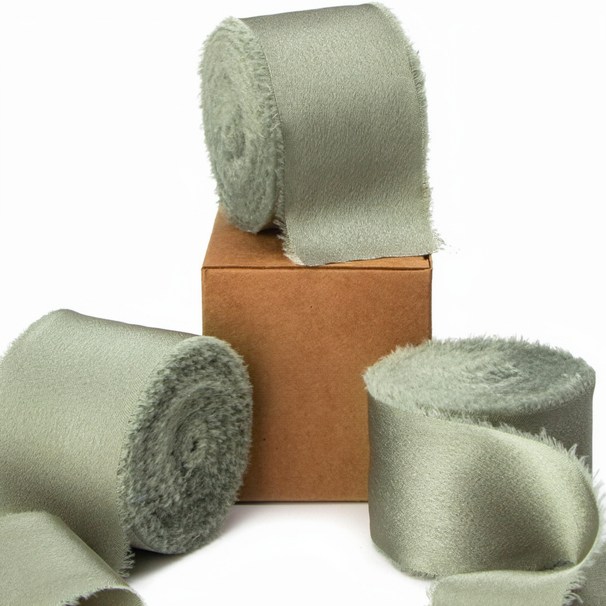 Nastro chiffon lucido sfrangiato verde salvia - confezione 3 rotoli da 3,8 cm x 4,5 m